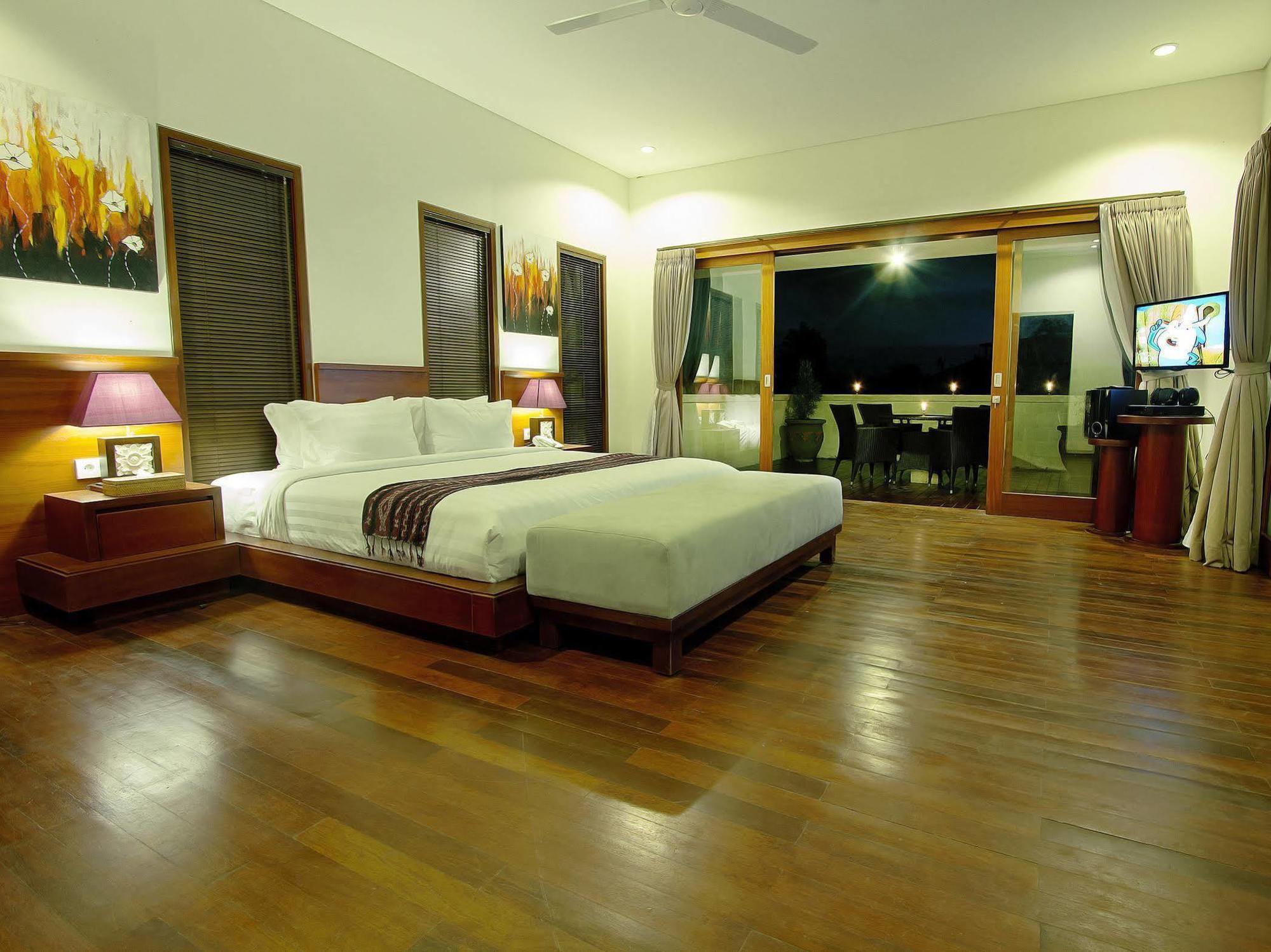 Aksata Villas Canggu Экстерьер фото